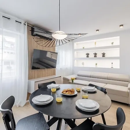 With Wifi - 23697 * スプリト