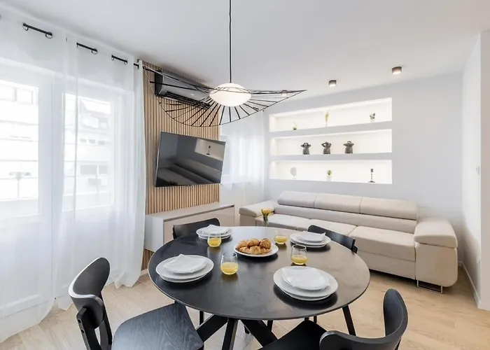 With Wifi - 23697 * Split